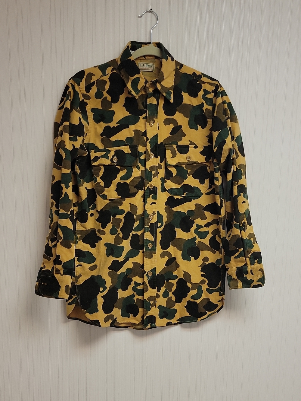 L.L. Bean Yellow & Green Camo Chamois Cloth Shirt Sz 14.5 Hunting Outdoor Fall